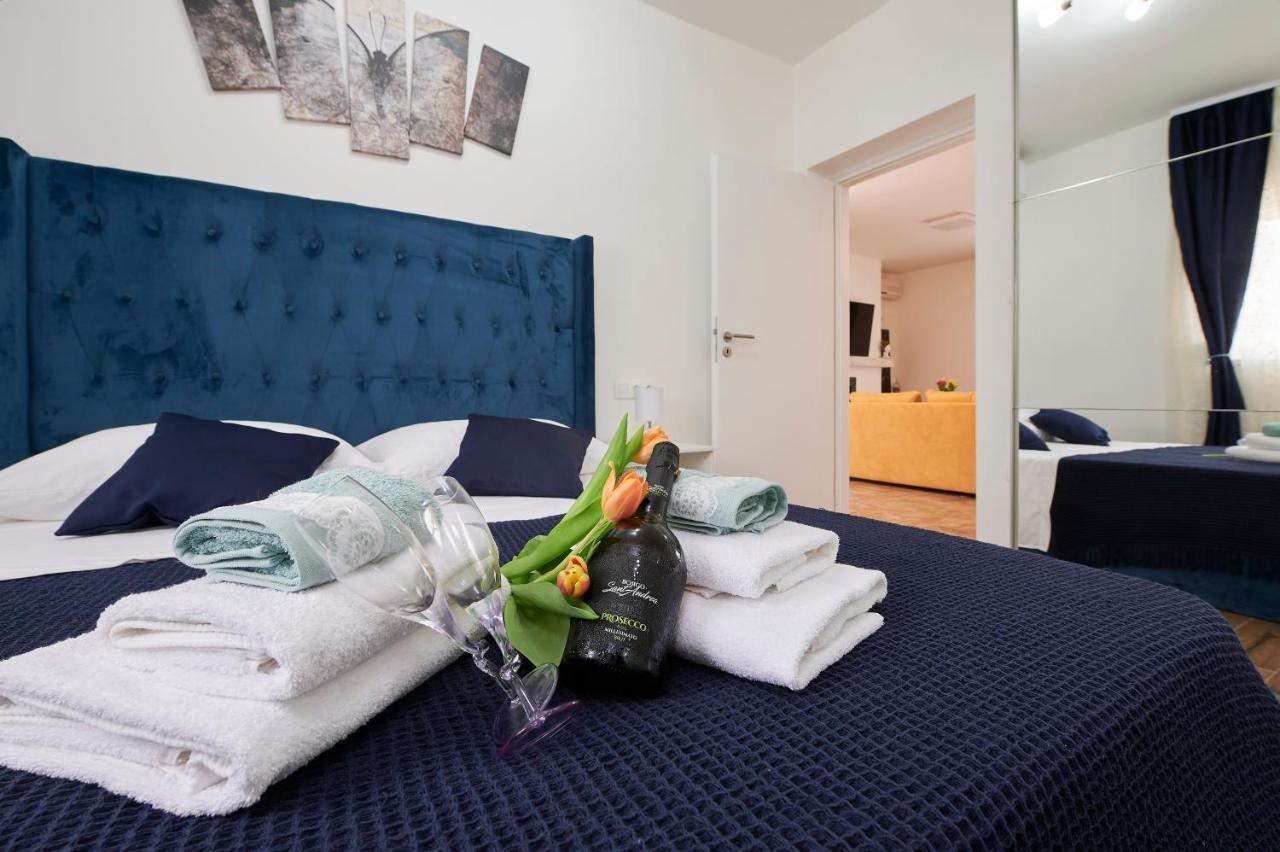 New 4* Apartman Zoa In Трогир Екстериор снимка